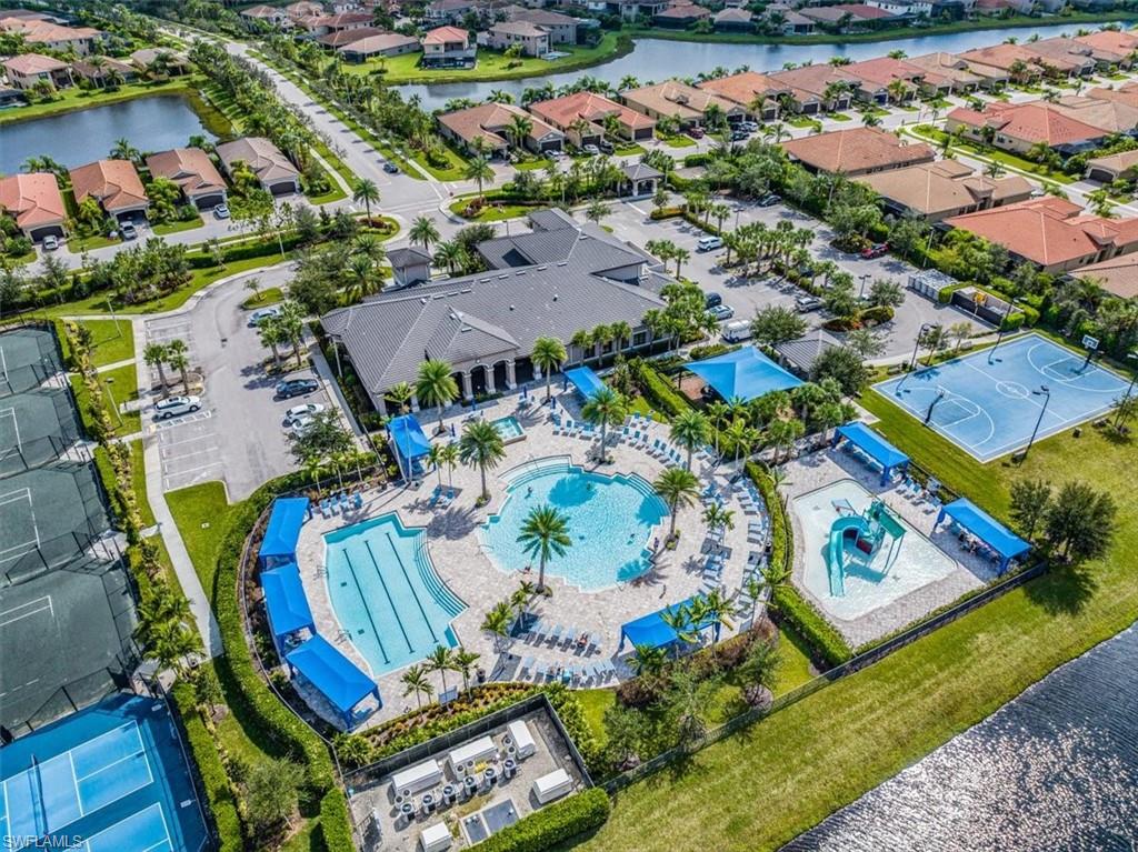 MARINA BAY - Residential