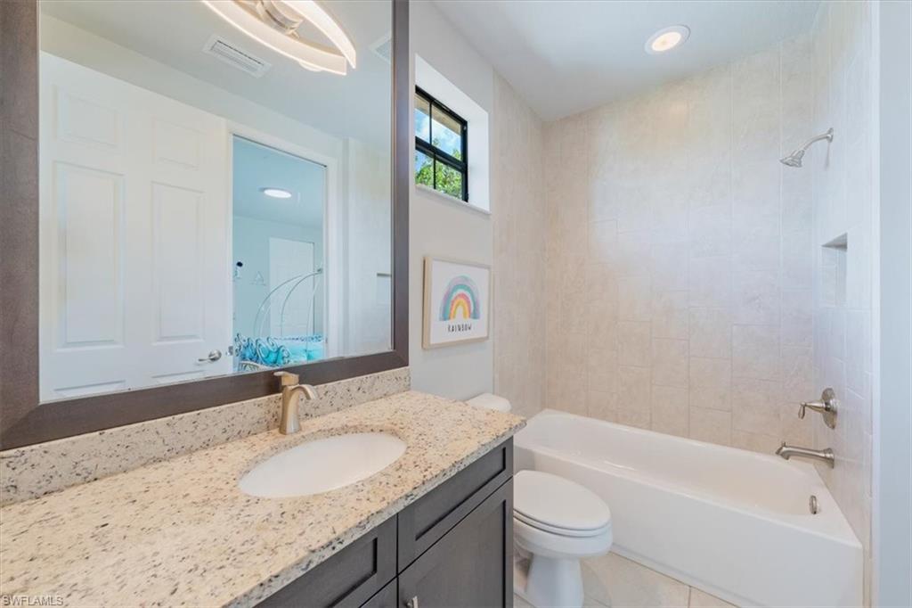 MARINA BAY - Residential