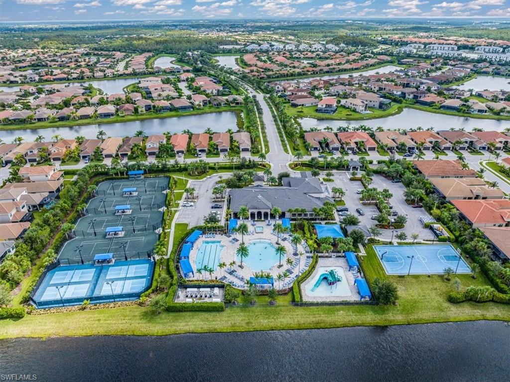 MARINA BAY - Residential