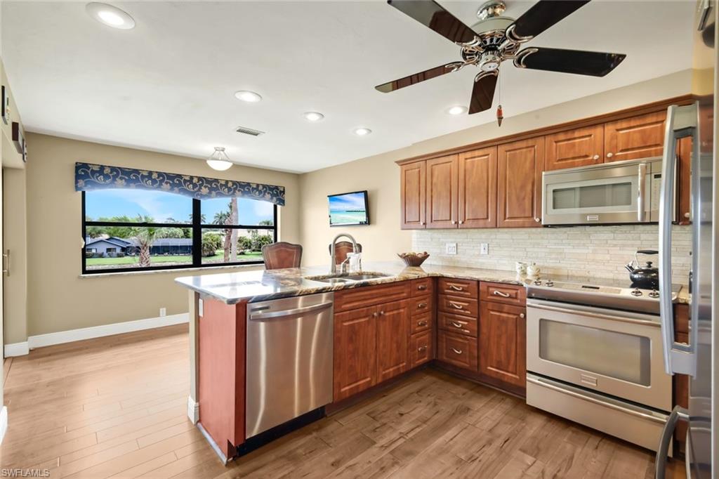 FAIRWAY WOODS AT THE FOREST - Residential