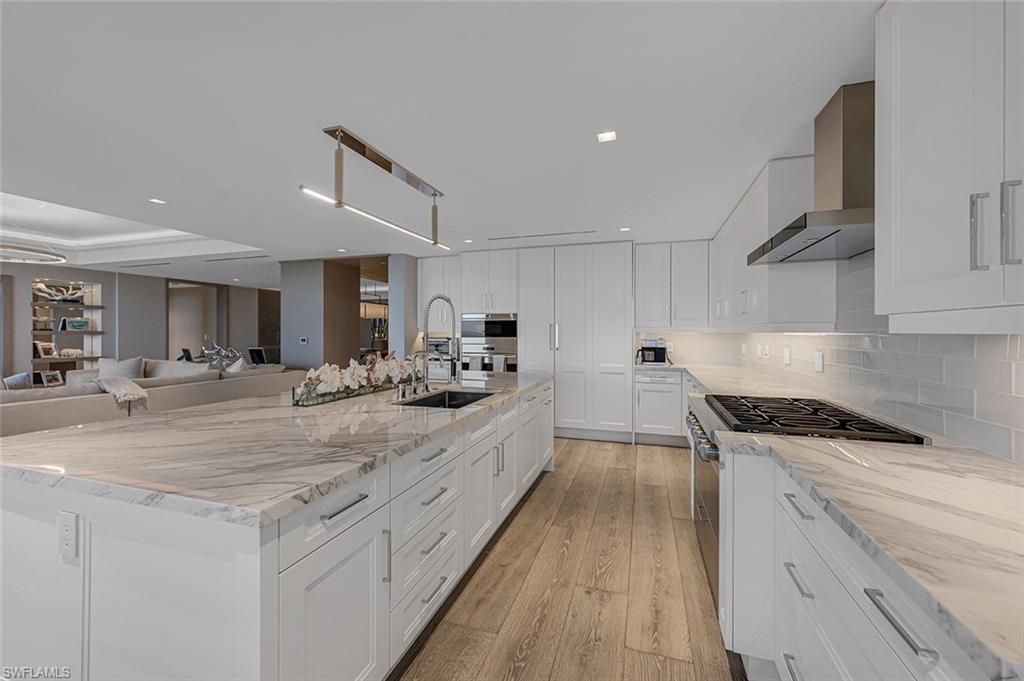 MYSTIQUE - Residential