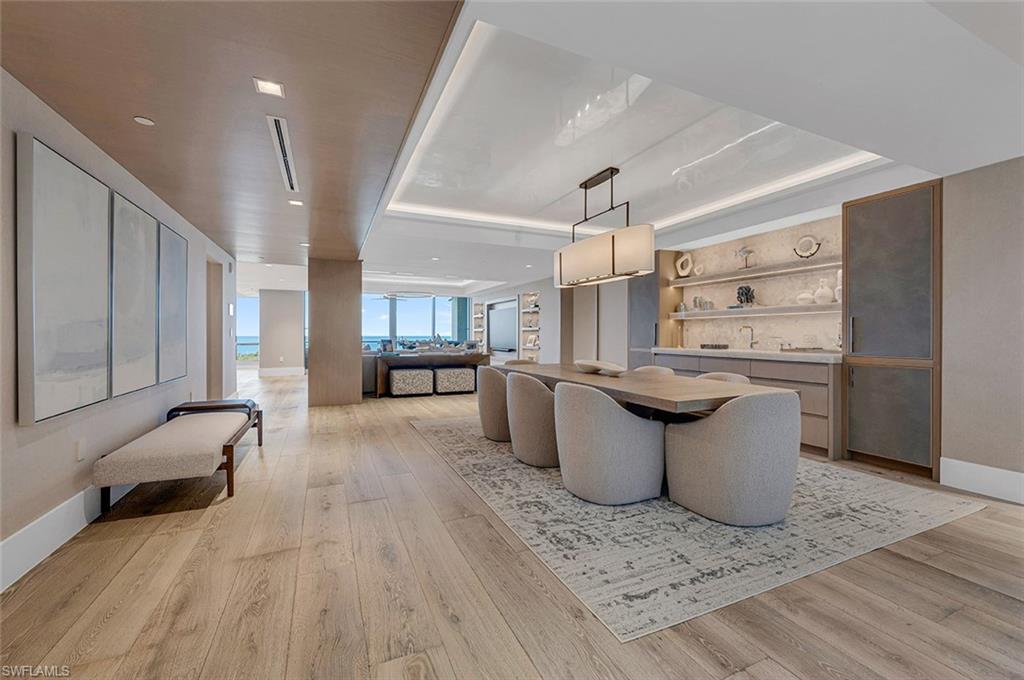 MYSTIQUE - Residential