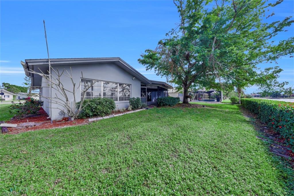 ST ANDREWS AT LELY GOLF ESTATES - Residential