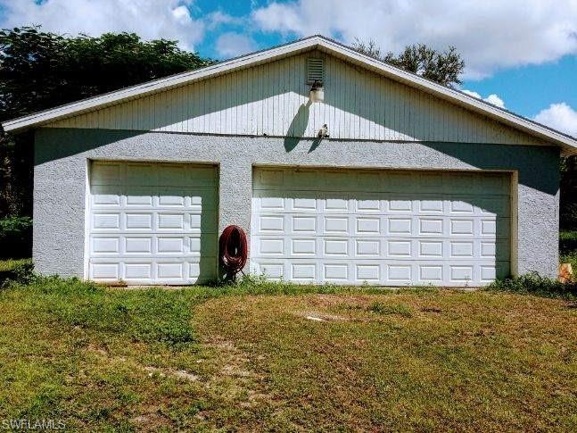 ACREAGE HEADER - Residential