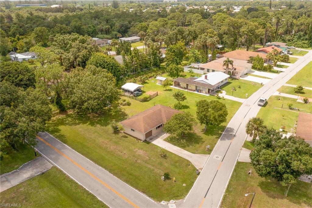 FORT MYERS SHORES - Residential