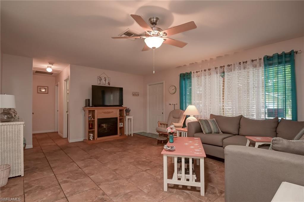 FORT MYERS SHORES - Residential