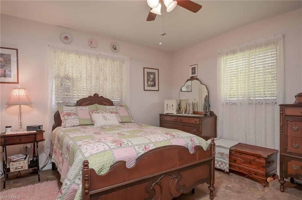 FORT MYERS SHORES - Residential