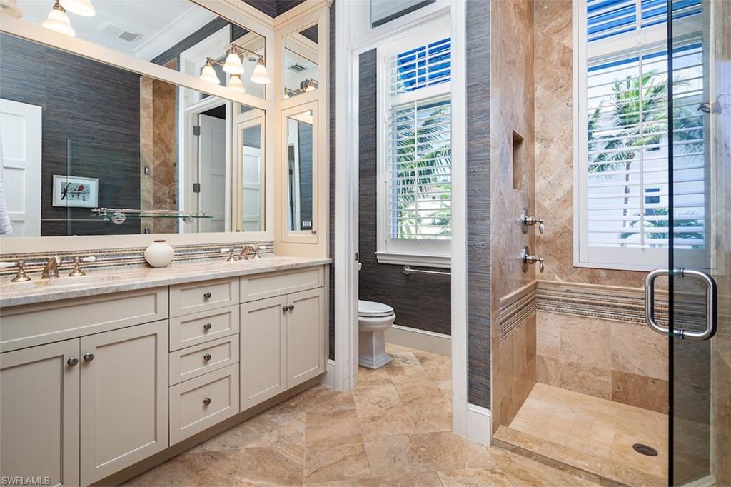 BAREFOOT BEACH - Residential