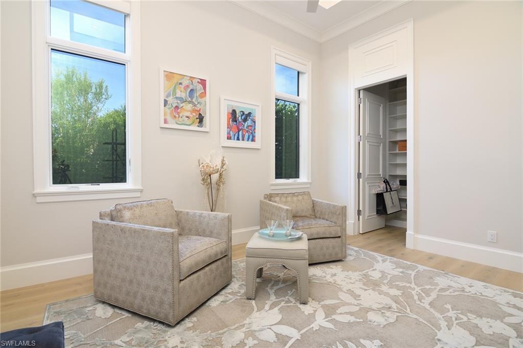 PELICAN BAY WOODS - Residential