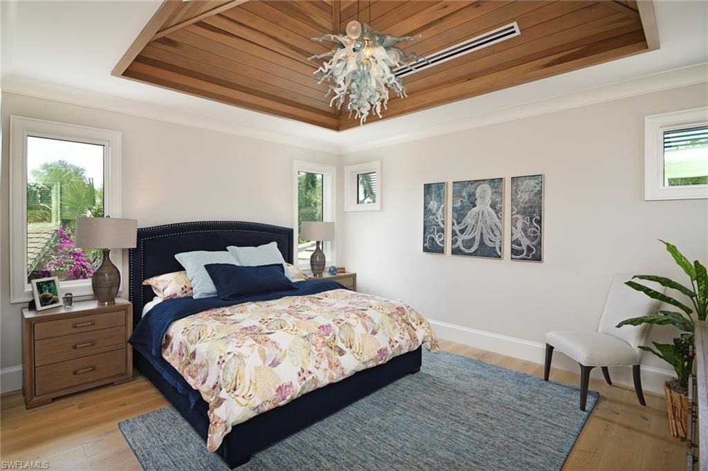 PELICAN BAY WOODS - Residential