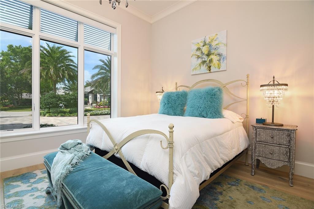 PELICAN BAY WOODS - Residential