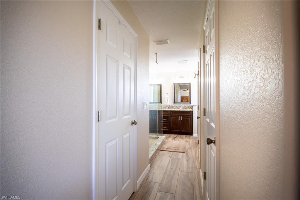 MAGNOLIA LAKES - Residential