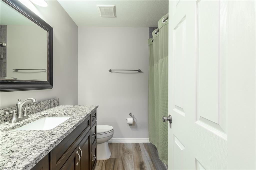 MAGNOLIA LAKES - Residential