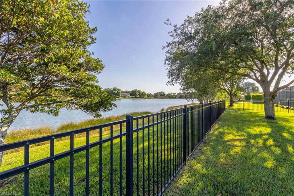 MAGNOLIA LAKES - Residential