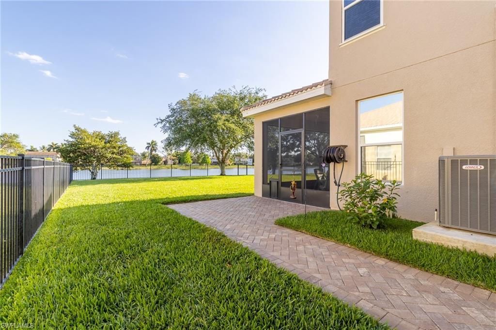 MAGNOLIA LAKES - Residential