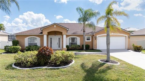 2616 SW 27th ST CAPE CORAL FL 33914