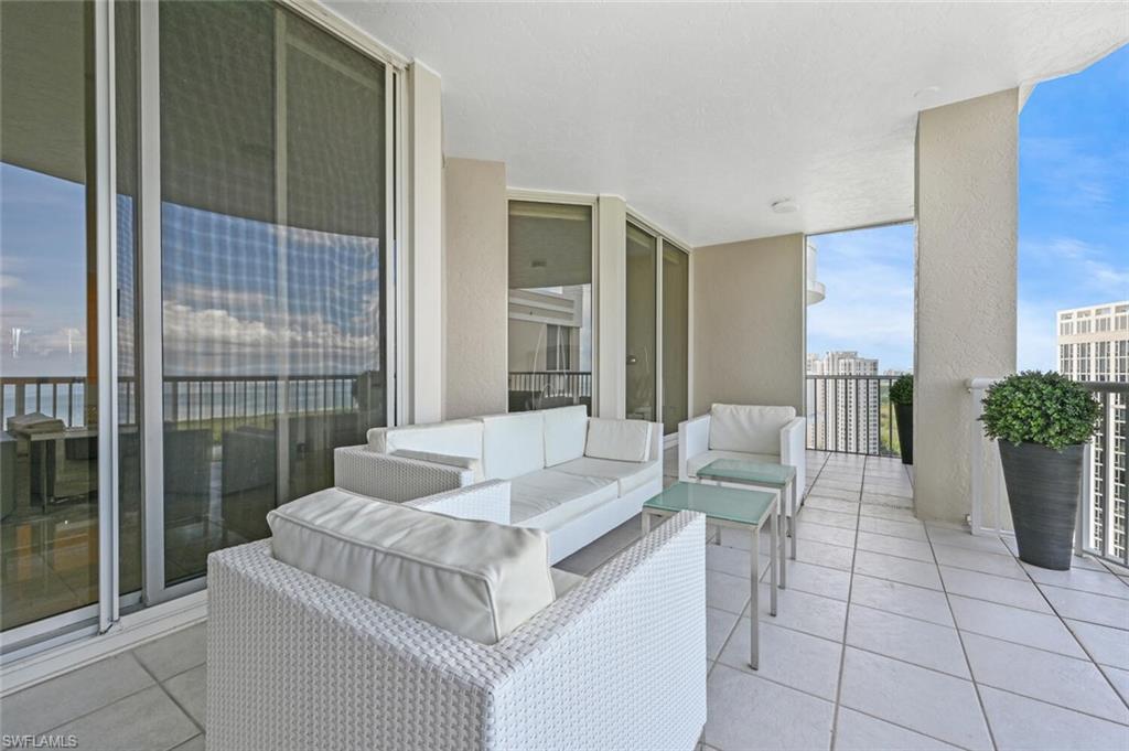 ST RAPHAEL - Residential Lease