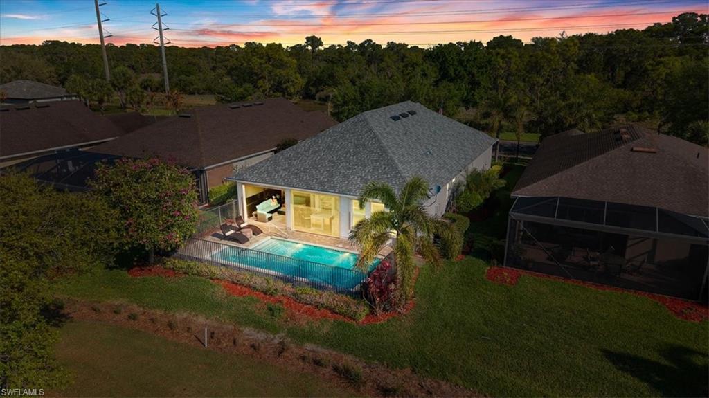 COUNTRY CLUB - Residential