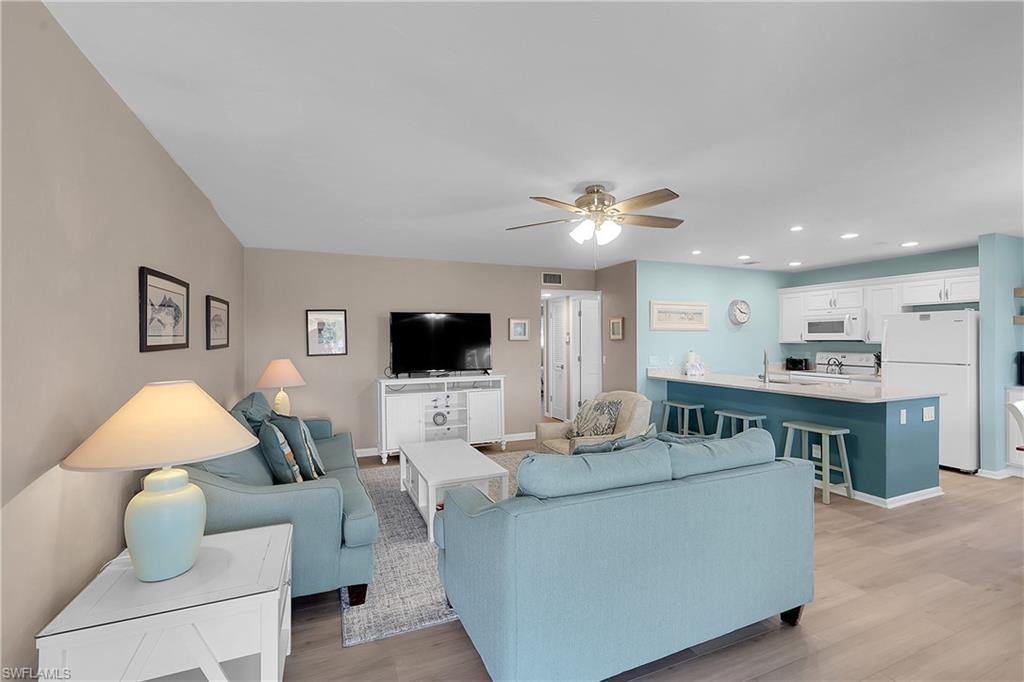 SANIBEL ARMS WEST CONDO - Residential