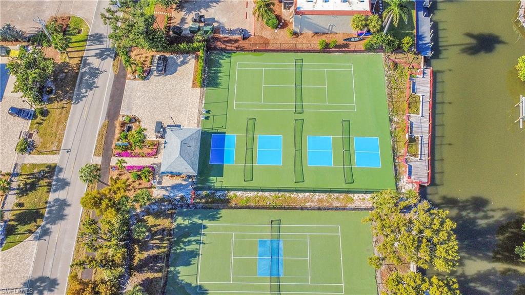 SANIBEL ARMS WEST CONDO - Residential