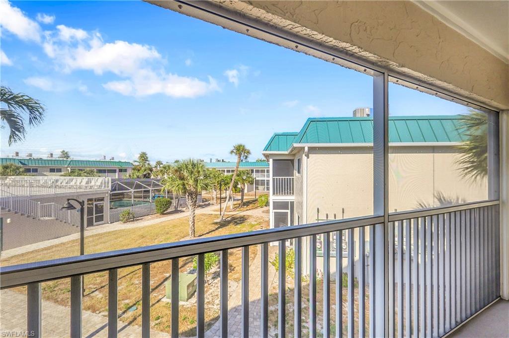 SANIBEL ARMS WEST CONDO - Residential