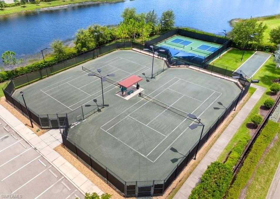 LAMORADA - Residential