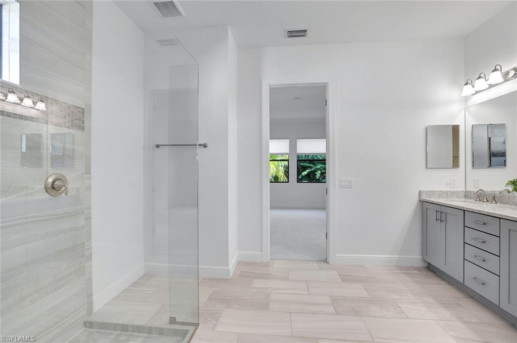 LAMORADA - Residential