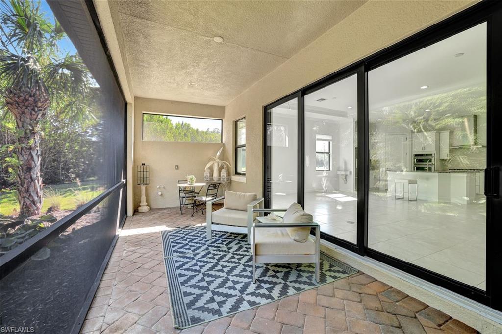 LAMORADA - Residential