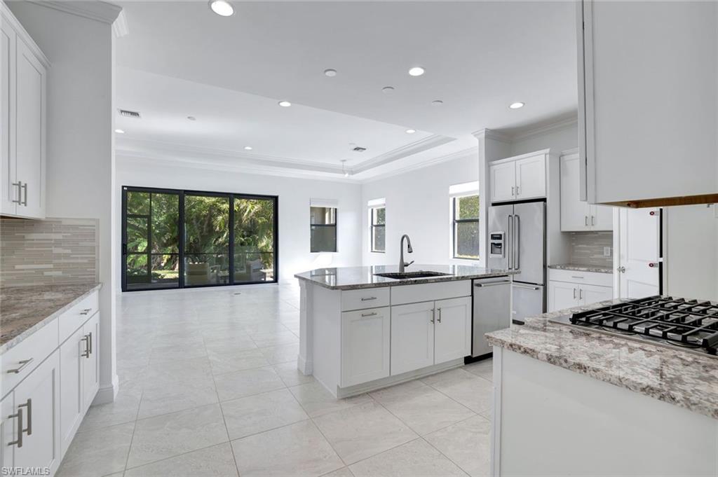 LAMORADA - Residential