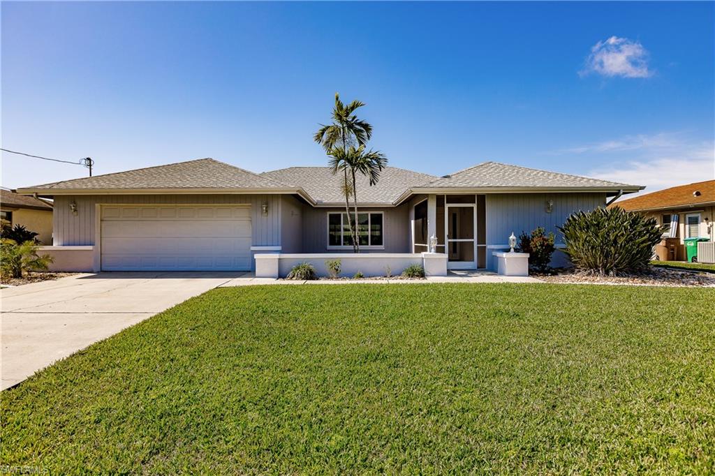 CAPE CORAL - Residential