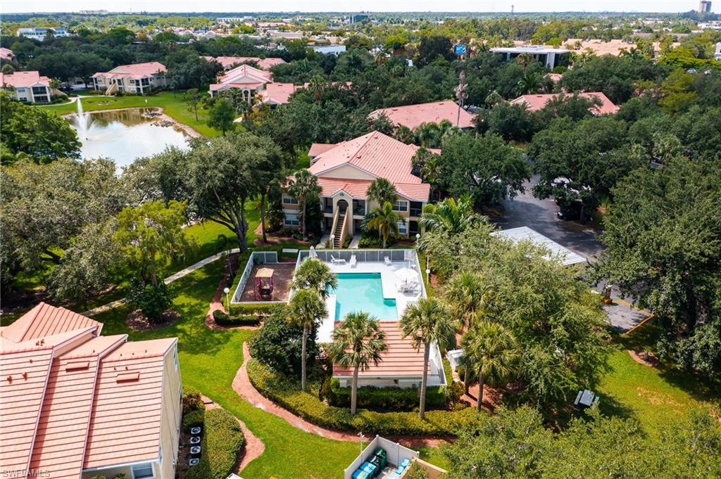 VENETIAN PALMS - Residential