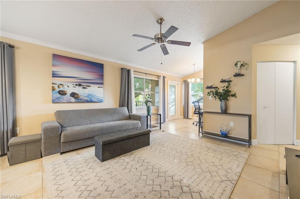 VENETIAN PALMS - Residential