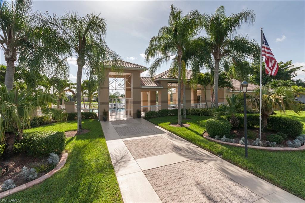 COLONY POINTE - Residential