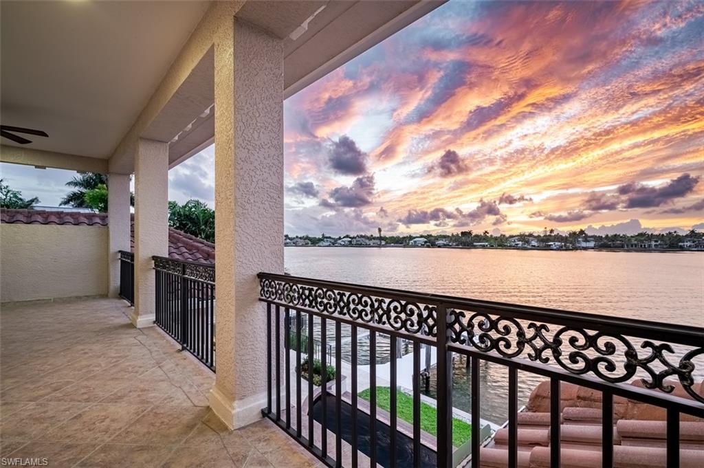 ROYAL HARBOR - Residential