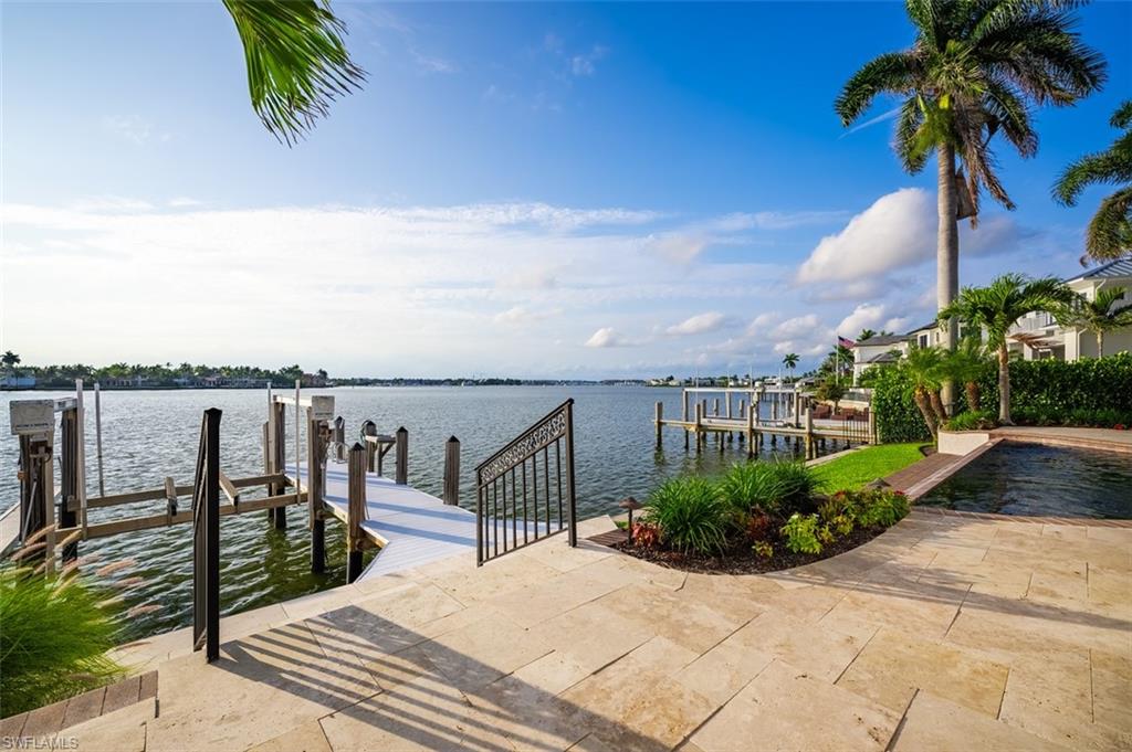 ROYAL HARBOR - Residential
