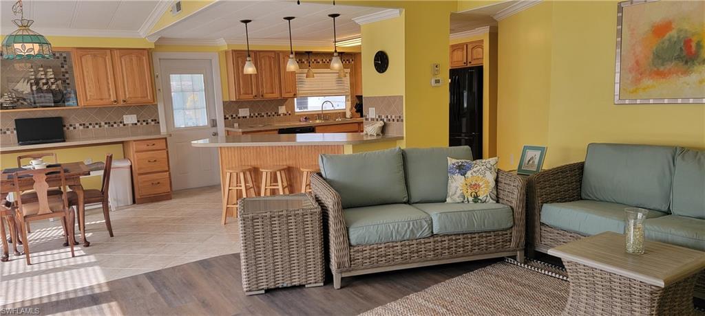 SPRING CREEK VILLAGE - Residential Lease