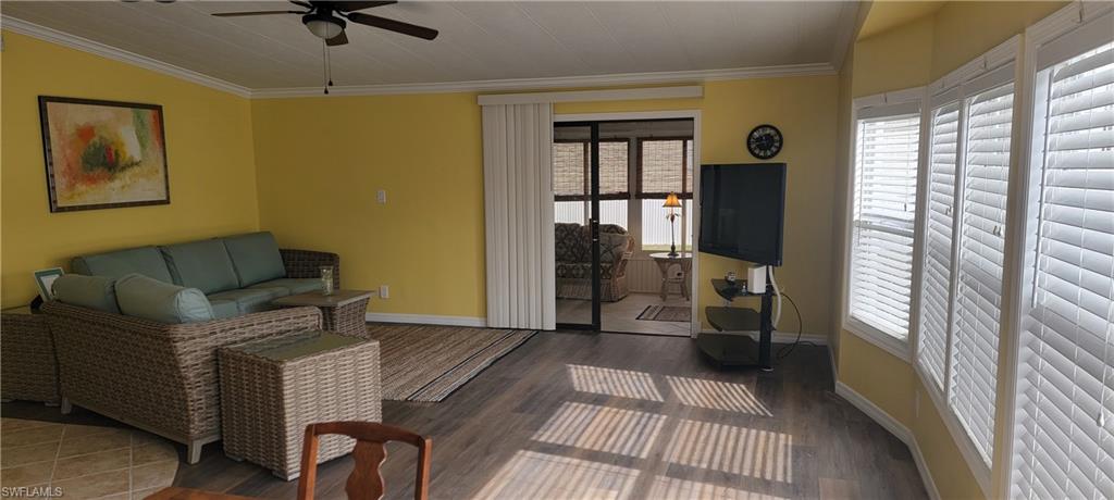 SPRING CREEK VILLAGE - Residential Lease