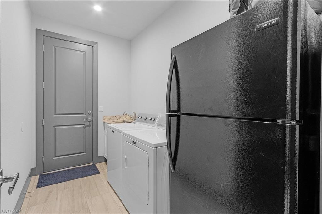 CAPE ROYAL - Residential