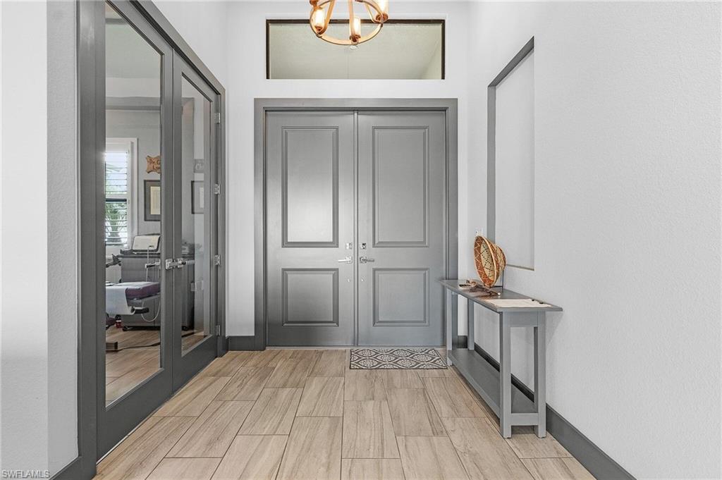 CAPE ROYAL - Residential