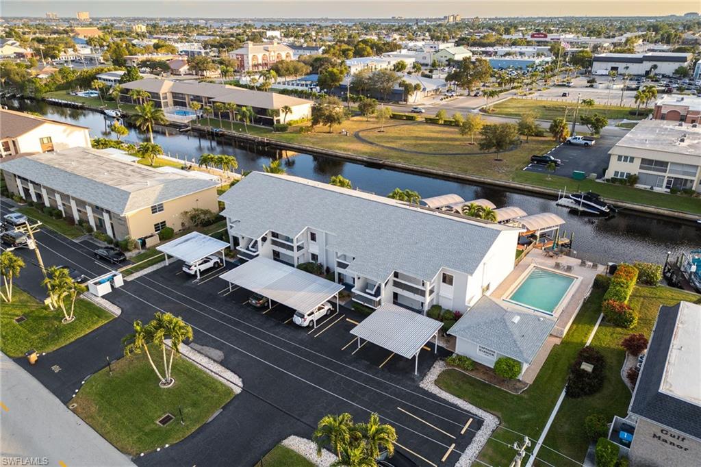 CAPTAINS HARBOR CONDO - Residential