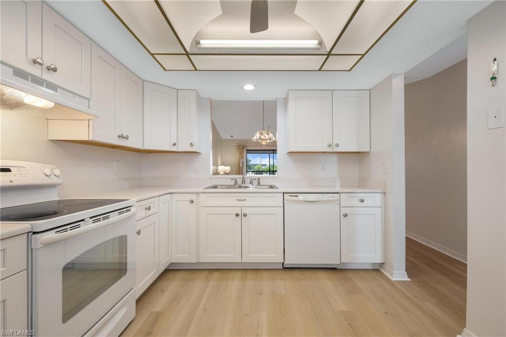 CAPTAINS HARBOR CONDO - Residential