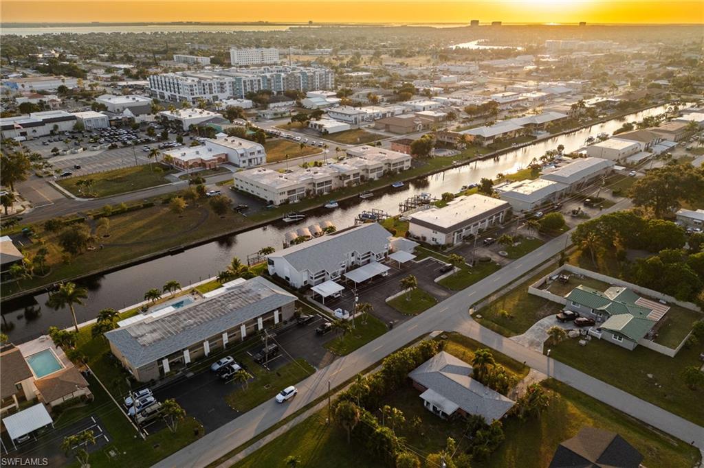 CAPTAINS HARBOR CONDO - Residential