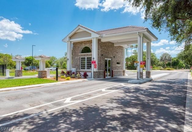 RIVERWOOD - Residential