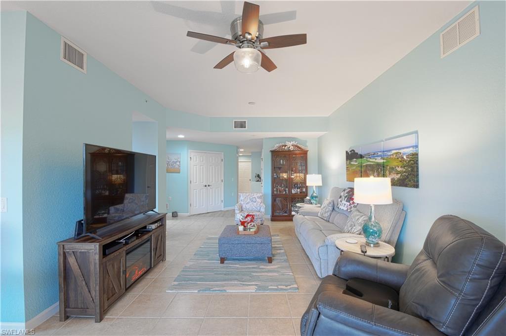 RIVERWOOD - Residential