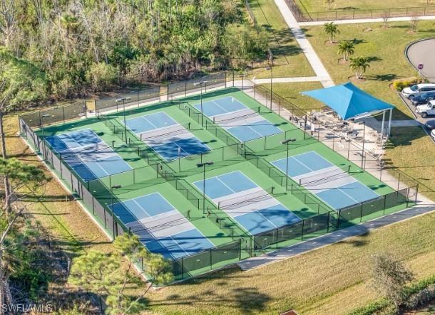 RIVERWOOD - Residential