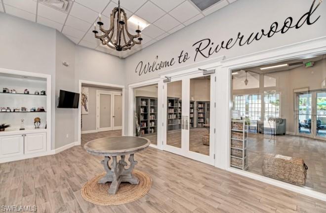 RIVERWOOD - Residential