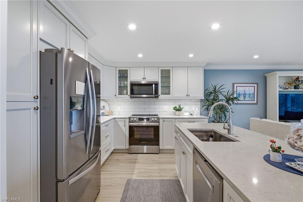 BREAKERS - Residential