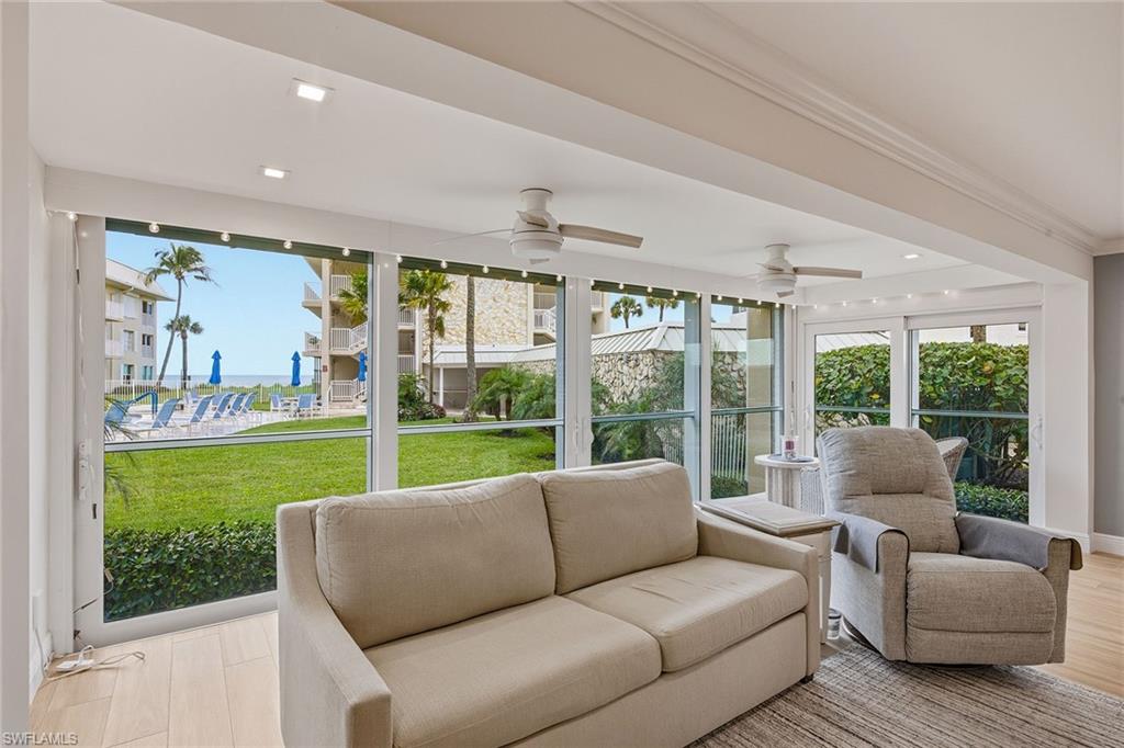 BREAKERS - Residential