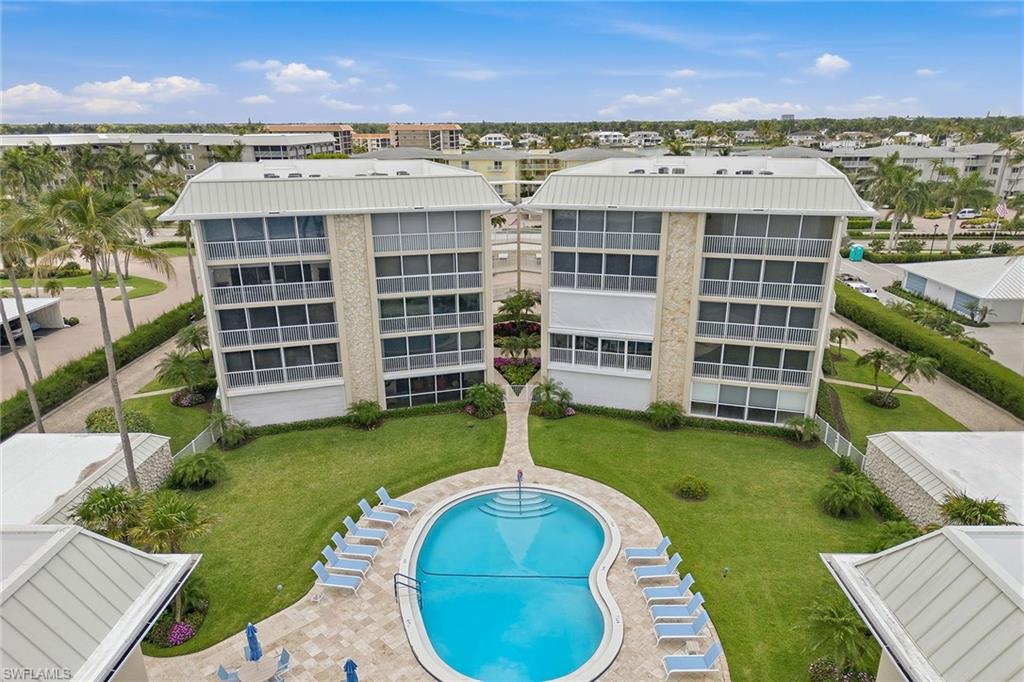 BREAKERS - Residential