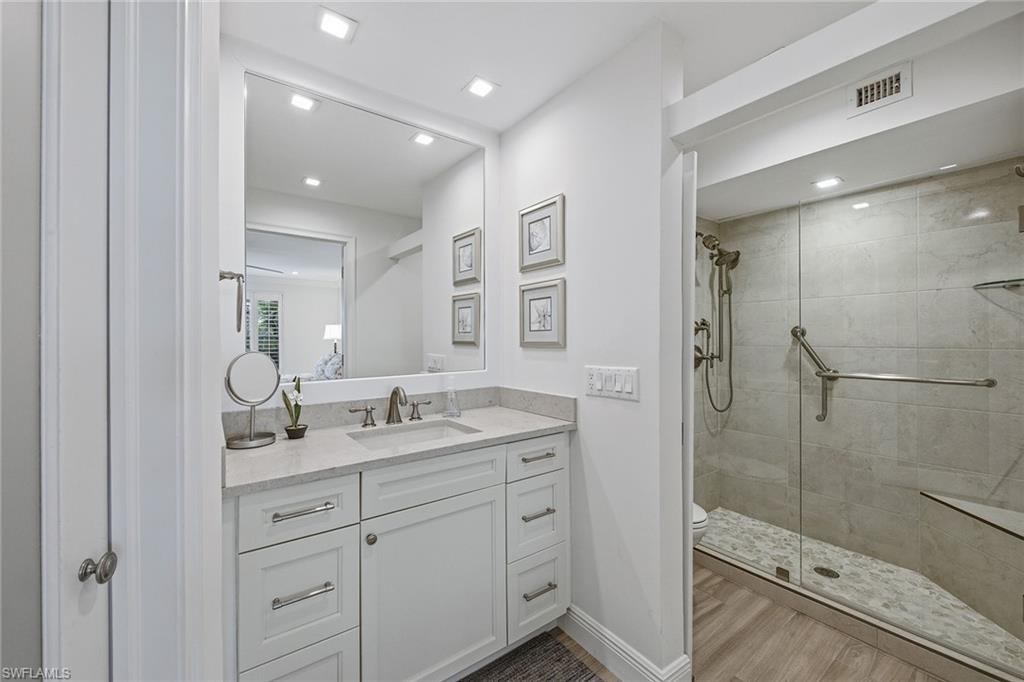 BREAKERS - Residential